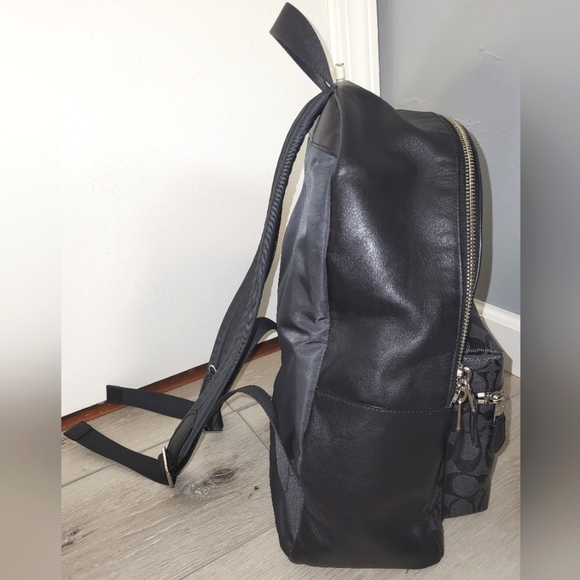 🏇Coach Medium Black Leather Monogram Print Backpack/Tan Coach Wristlet Combo - Picture 9 of 17